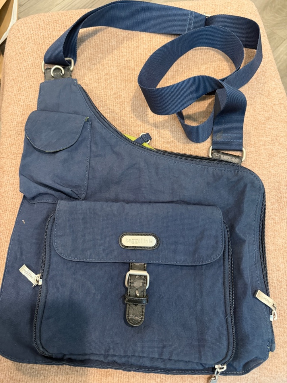Baggallini Navy Nylon Canvas Crossbody Bag